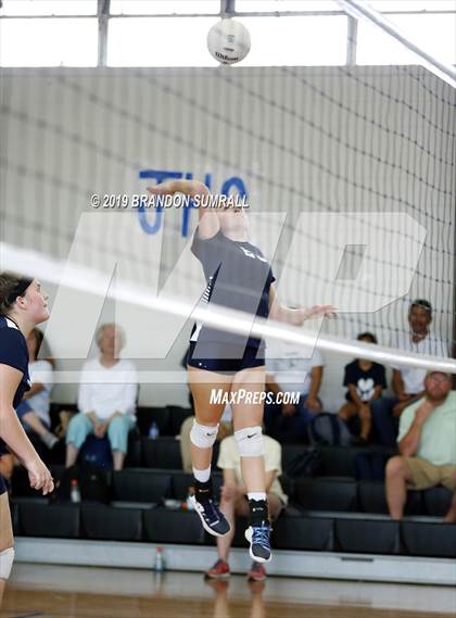 Thumbnail 3 in Jemison vs Thorsby (Chilton County Tournament) photogallery.