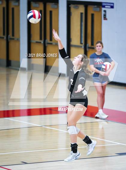 Thumbnail 3 in Green Hill vs Wilson Central (TSSAA Division I-AAA District Playoff) photogallery.