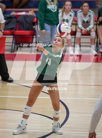 Thumbnail 2 in Green Hill vs Wilson Central (TSSAA Division I-AAA District Playoff) photogallery.