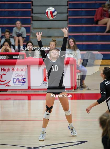Thumbnail 3 in Green Hill vs Wilson Central (TSSAA Division I-AAA District Playoff) photogallery.