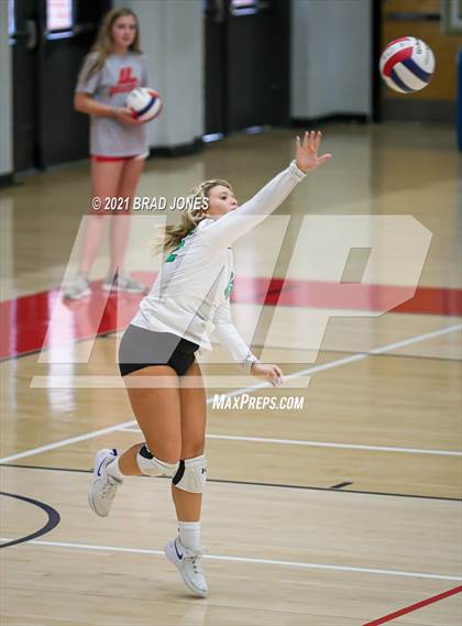 Thumbnail 1 in Green Hill vs Wilson Central (TSSAA Division I-AAA District Playoff) photogallery.