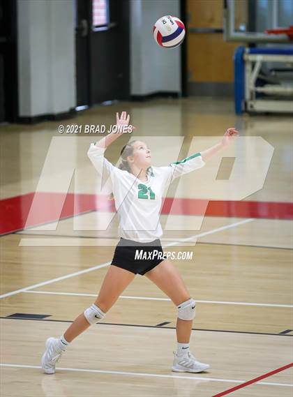 Thumbnail 2 in Green Hill vs Wilson Central (TSSAA Division I-AAA District Playoff) photogallery.