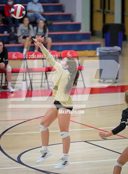 Thumbnail 2 in Green Hill vs Wilson Central (TSSAA Division I-AAA District Playoff) photogallery.