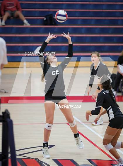 Thumbnail 2 in Green Hill vs Wilson Central (TSSAA Division I-AAA District Playoff) photogallery.