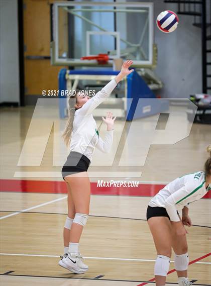 Thumbnail 1 in Green Hill vs Wilson Central (TSSAA Division I-AAA District Playoff) photogallery.
