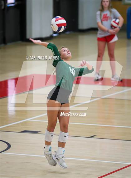 Thumbnail 2 in Green Hill vs Wilson Central (TSSAA Division I-AAA District Playoff) photogallery.