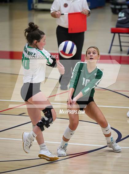 Thumbnail 2 in Green Hill vs Wilson Central (TSSAA Division I-AAA District Playoff) photogallery.