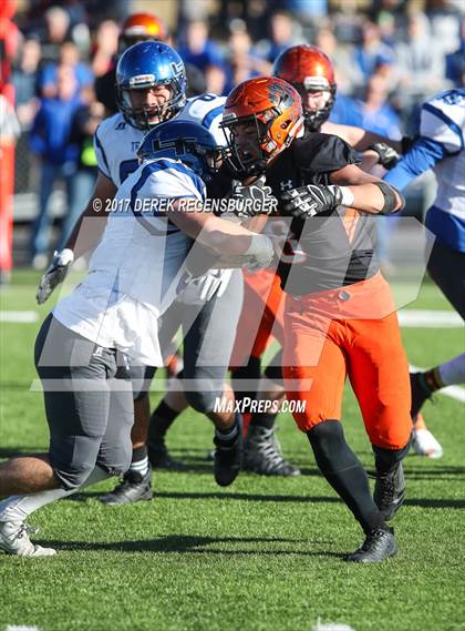 Thumbnail 2 in Longmont vs Erie (CHSAA 3A Semifinal) photogallery.