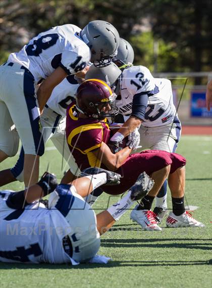 Thumbnail 3 in JV: Saugus @ Simi Valley photogallery.