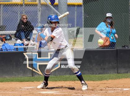 Thumbnail 3 in Marcus @ Hebron photogallery.