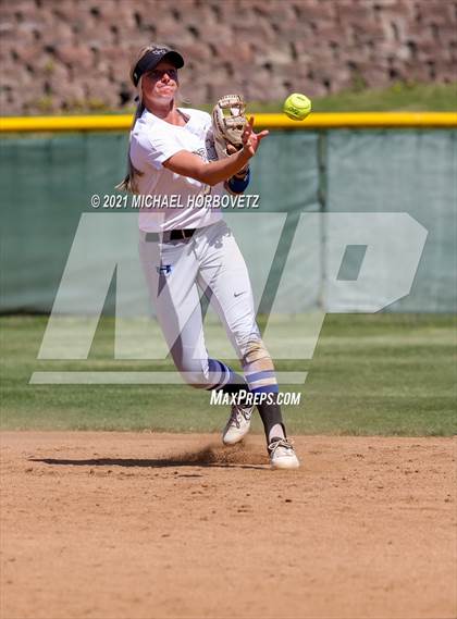 Thumbnail 1 in Marcus @ Hebron photogallery.