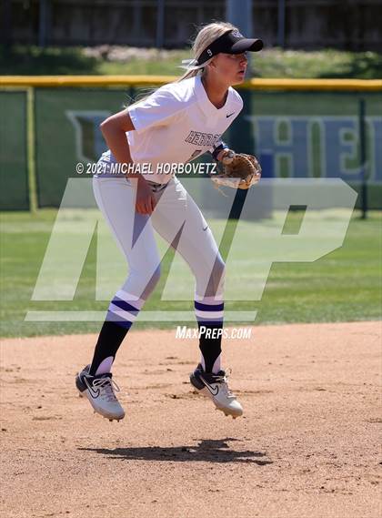 Thumbnail 3 in Marcus @ Hebron photogallery.