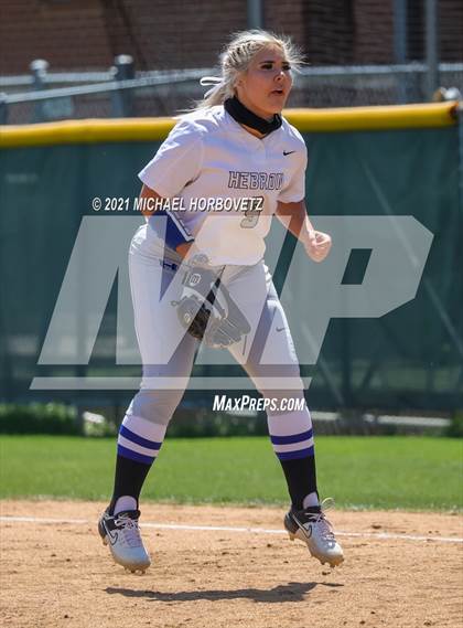 Thumbnail 2 in Marcus @ Hebron photogallery.