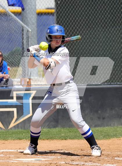 Thumbnail 3 in Marcus @ Hebron photogallery.