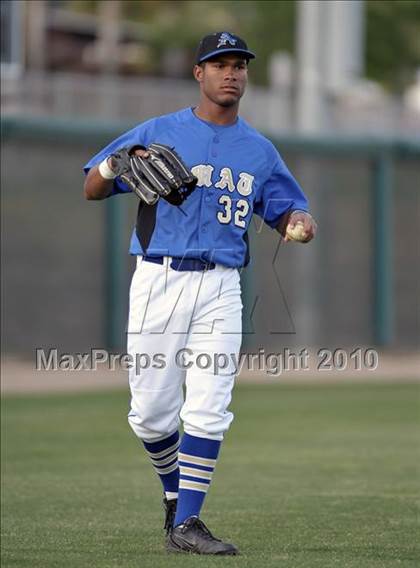 Thumbnail 1 in South Hills @ Bishop Amat photogallery.