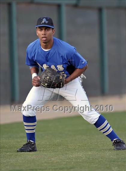 Thumbnail 2 in South Hills @ Bishop Amat photogallery.