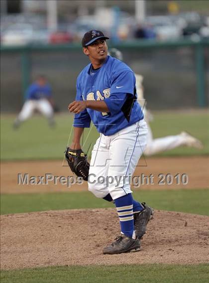 Thumbnail 1 in South Hills @ Bishop Amat photogallery.