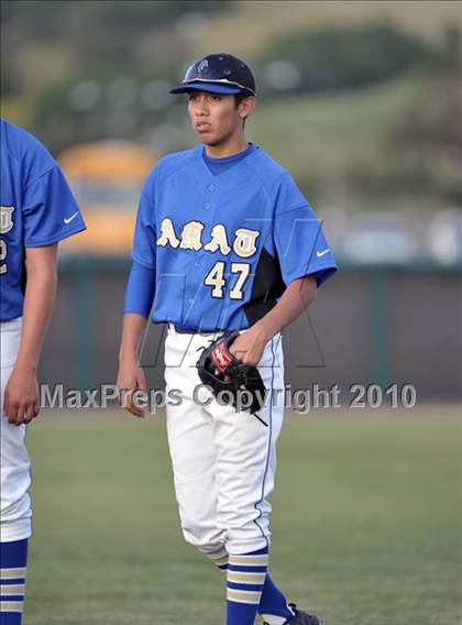 Thumbnail 1 in South Hills @ Bishop Amat photogallery.