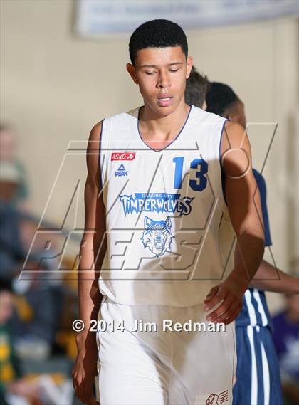Thumbnail 3 in La Lumiere vs. Vienna DC Timberwolves (Austria) (City of Palms Classic) photogallery.