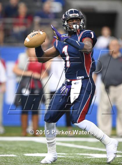 Thumbnail 2 in Notre Dame @ Riverside Academy (LHSAA 2A Final) photogallery.