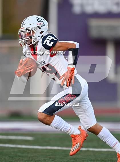 Thumbnail 3 in Justin-Siena @ Petaluma (Homecoming) photogallery.