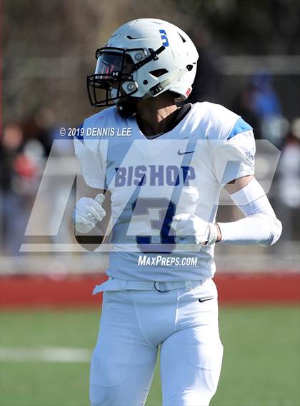 Thumbnail 2 in Bishop Union vs. Salesian College Preparatory (CIF State D6-A Final) photogallery.