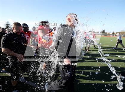 Thumbnail 2 in Bishop Union vs. Salesian College Preparatory (CIF State D6-A Final) photogallery.