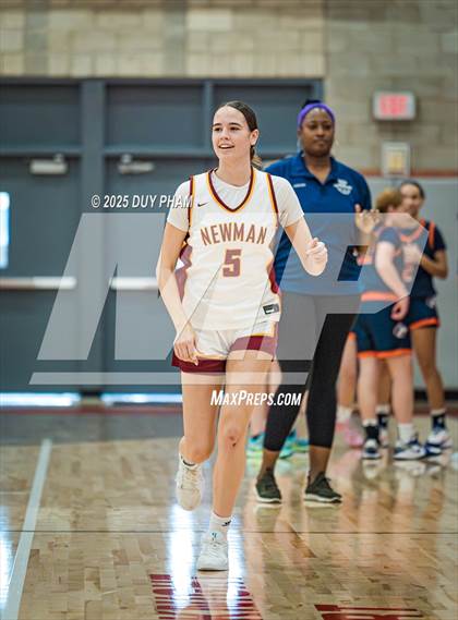 Thumbnail 3 in Cardinal Newman vs. Rolling Hills Prep (Kiernan Klassic Showcase) photogallery.