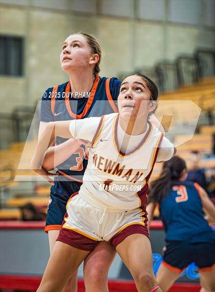 Thumbnail 1 in Cardinal Newman vs. Rolling Hills Prep (Kiernan Klassic Showcase) photogallery.