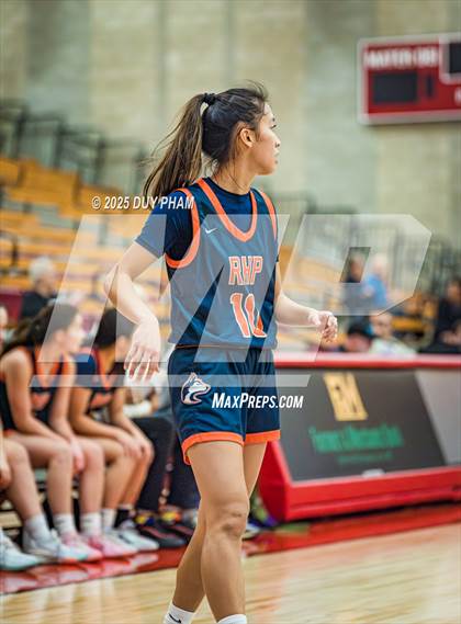 Thumbnail 1 in Cardinal Newman vs. Rolling Hills Prep (Kiernan Klassic Showcase) photogallery.