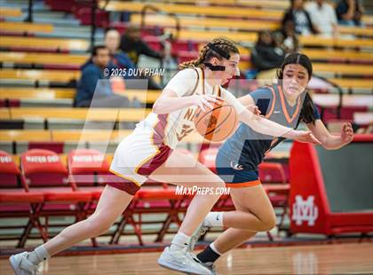 Thumbnail 1 in Cardinal Newman vs. Rolling Hills Prep (Kiernan Klassic Showcase) photogallery.