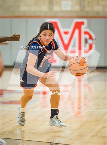 Thumbnail 1 in Cardinal Newman vs. Rolling Hills Prep (Kiernan Klassic Showcase) photogallery.