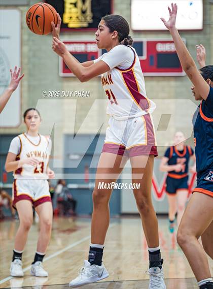 Thumbnail 3 in Cardinal Newman vs. Rolling Hills Prep (Kiernan Klassic Showcase) photogallery.
