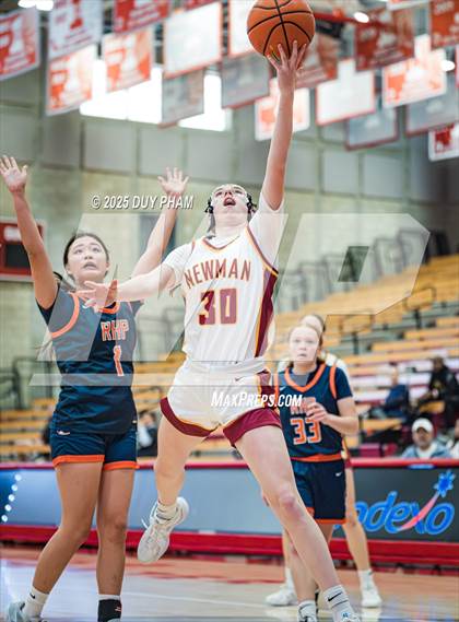 Thumbnail 2 in Cardinal Newman vs. Rolling Hills Prep (Kiernan Klassic Showcase) photogallery.