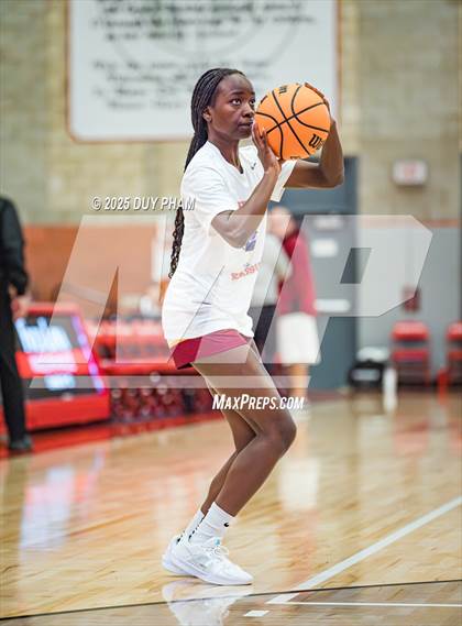 Thumbnail 3 in Cardinal Newman vs. Rolling Hills Prep (Kiernan Klassic Showcase) photogallery.