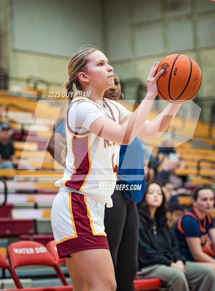 Thumbnail 3 in Cardinal Newman vs. Rolling Hills Prep (Kiernan Klassic Showcase) photogallery.