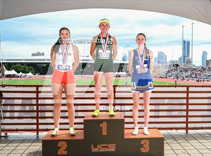 Thumbnail 2 in UIL 1A Track & Field Finals (Awards) photogallery.