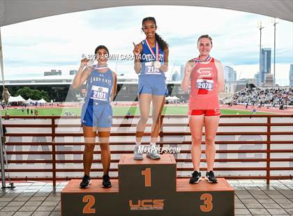 Thumbnail 3 in UIL 1A Track & Field Finals (Awards) photogallery.