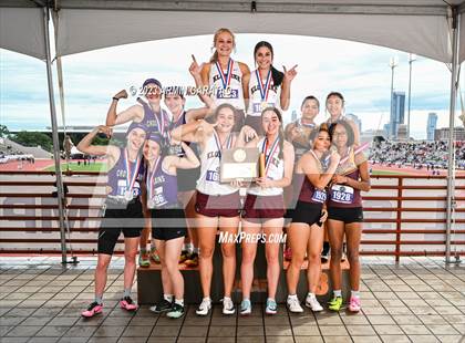 Thumbnail 2 in UIL 1A Track & Field Finals (Awards) photogallery.