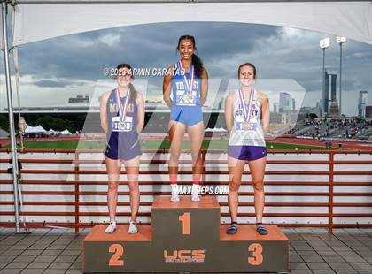 Thumbnail 1 in UIL 1A Track & Field Finals (Awards) photogallery.