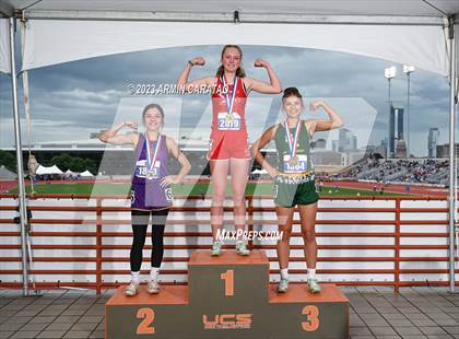 Thumbnail 3 in UIL 1A Track & Field Finals (Awards) photogallery.
