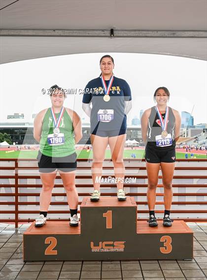 Thumbnail 3 in UIL 1A Track & Field Finals (Awards) photogallery.