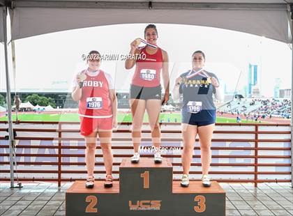 Thumbnail 1 in UIL 1A Track & Field Finals (Awards) photogallery.