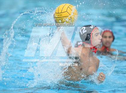 Thumbnail 1 in Murrieta Valley vs. Santana (America's Finest City Tournament) photogallery.