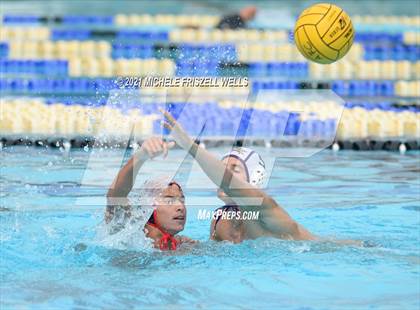 Thumbnail 2 in Murrieta Valley vs. Santana (America's Finest City Tournament) photogallery.