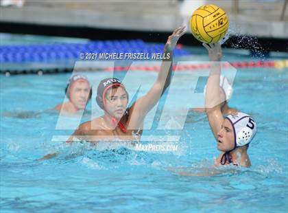 Thumbnail 2 in Murrieta Valley vs. Santana (America's Finest City Tournament) photogallery.