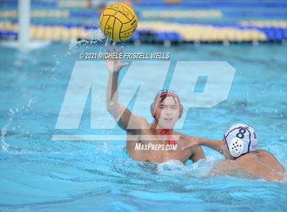 Thumbnail 1 in Murrieta Valley vs. Santana (America's Finest City Tournament) photogallery.