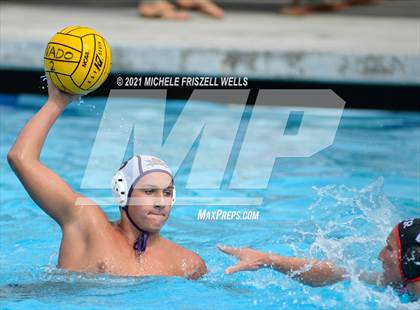 Thumbnail 3 in Murrieta Valley vs. Santana (America's Finest City Tournament) photogallery.