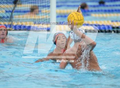 Thumbnail 3 in Murrieta Valley vs. Santana (America's Finest City Tournament) photogallery.
