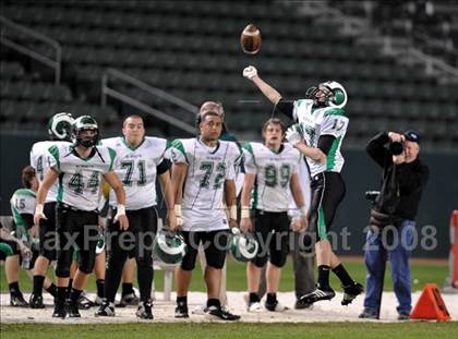Thumbnail 1 in St. Mary's vs. Cathedral (CIF State D2 Final) photogallery.